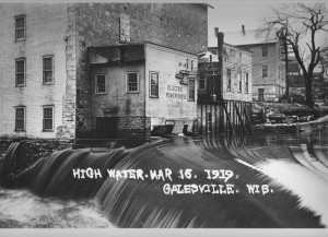 High water by Mill 1919.jpg